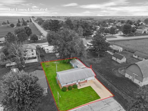 823 East Street S, Caledonia, MN 55921