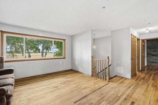 610 4th Street W, Maple Lake, MN 55358