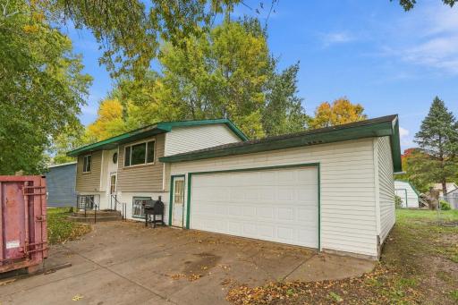 610 4th Street W, Maple Lake, MN 55358
