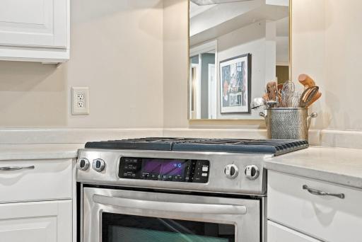 29-web-or-mls-6109_Tingdale_Avenue_Minneapolis_086.jpg
