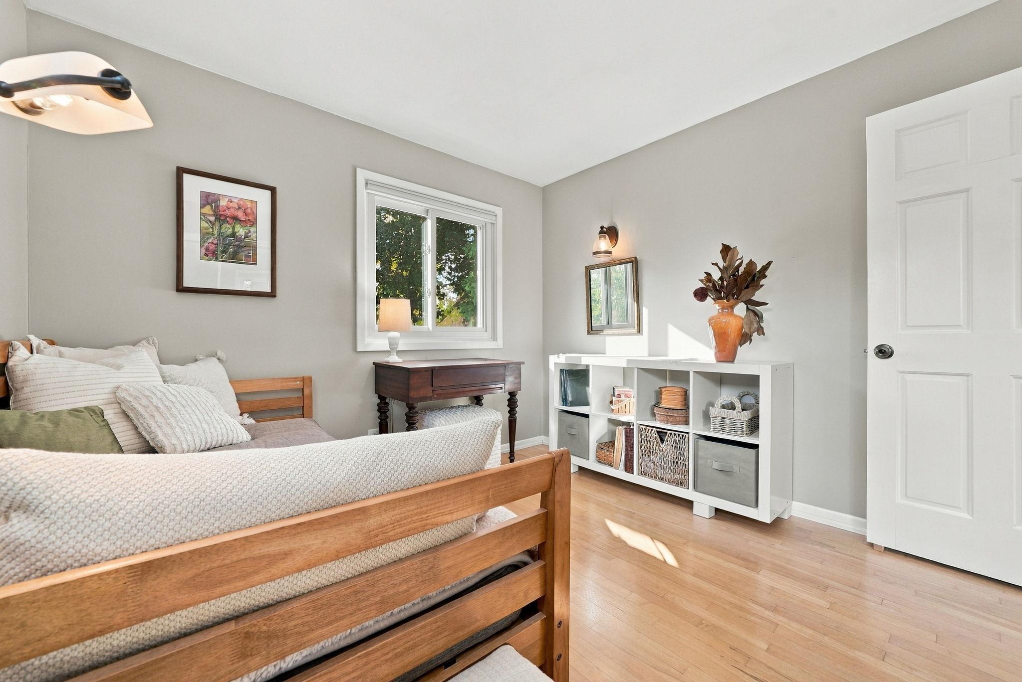 65-web-or-mls-6109_Tingdale_Avenue_Minneapolis_058.jpg