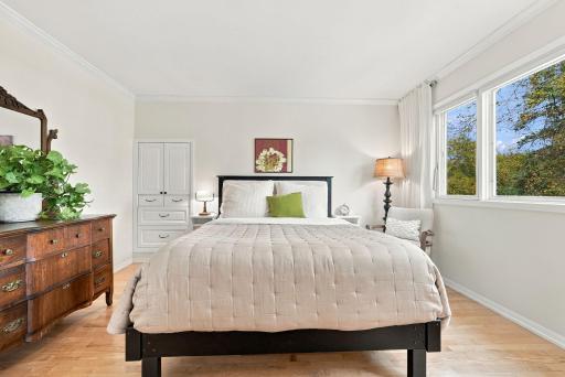 59-web-or-mls-6109_Tingdale_Avenue_Minneapolis_053.jpg