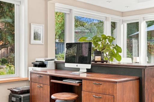 21-web-or-mls-6109_Tingdale_Avenue_Minneapolis_092.jpg