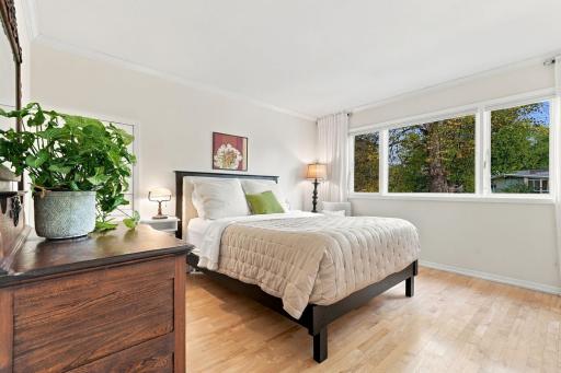 58-web-or-mls-6109_Tingdale_Avenue_Minneapolis_052.jpg