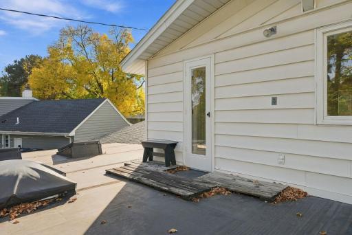 63-web-or-mls-6109_Tingdale_Avenue_Minneapolis_056.jpg