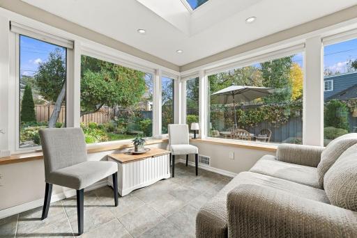 34-web-or-mls-6109_Tingdale_Avenue_Minneapolis_026.jpg