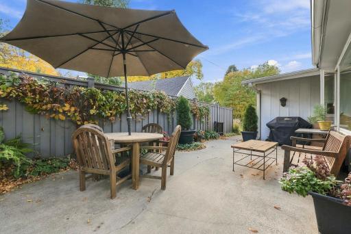87-web-or-mls-6109_Tingdale_Avenue_Minneapolis_074.jpg