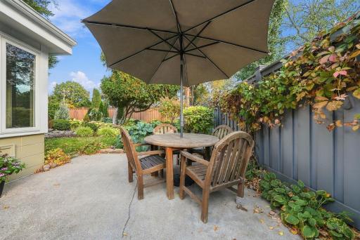 86-web-or-mls-6109_Tingdale_Avenue_Minneapolis_073.jpg