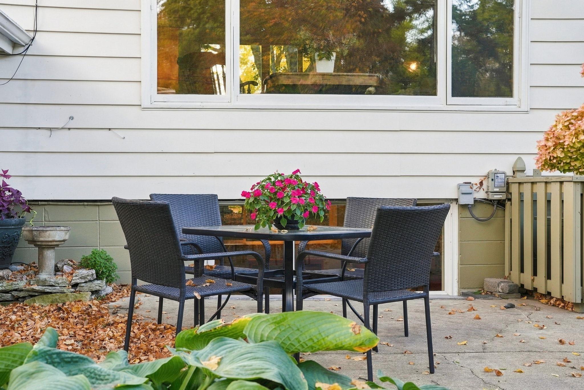 106-web-or-mls-6109_Tingdale_Avenue_Minneapolis_107.jpg