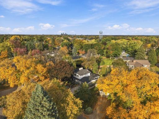 110-web-or-mls-6109_Tingdale_Avenue_Minneapolis_112.jpg