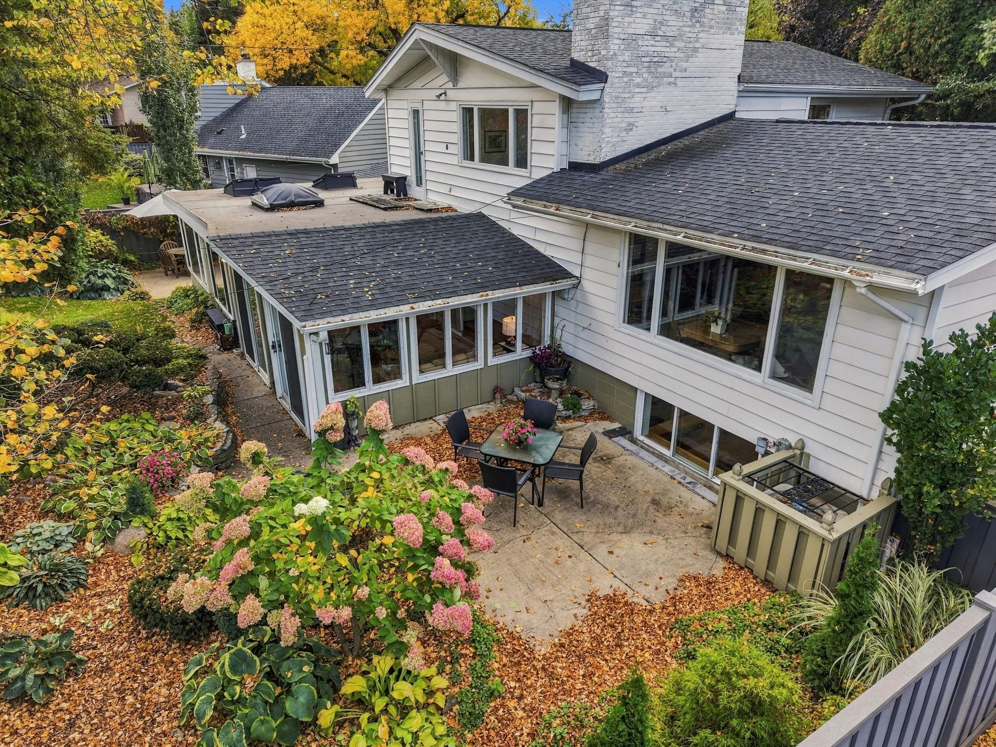 118-web-or-mls-6109_Tingdale_Avenue_Minneapolis_121.jpg