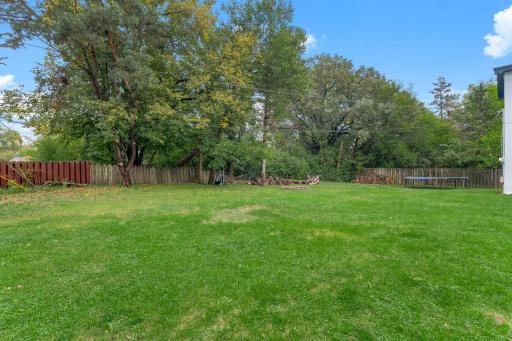 817 Kenwood Lane, Maplewood, MN 55117