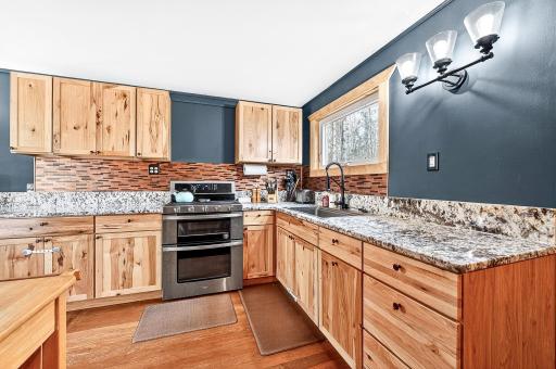 5190 E Koenen Road, South Range, WI 54874