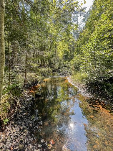 5190 E Koenen Road, South Range, WI 54874