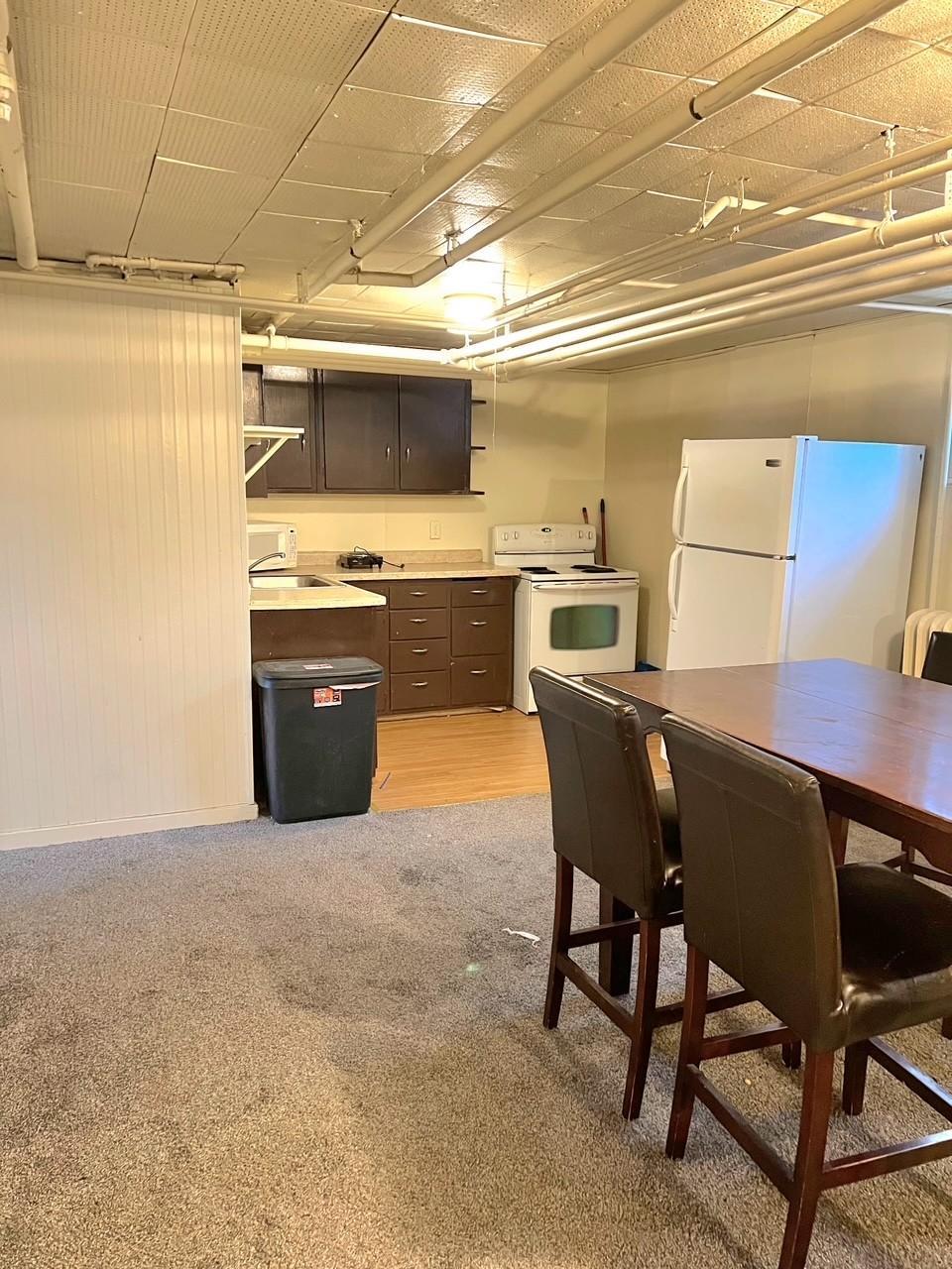 Lower Level Dining Area.jpg