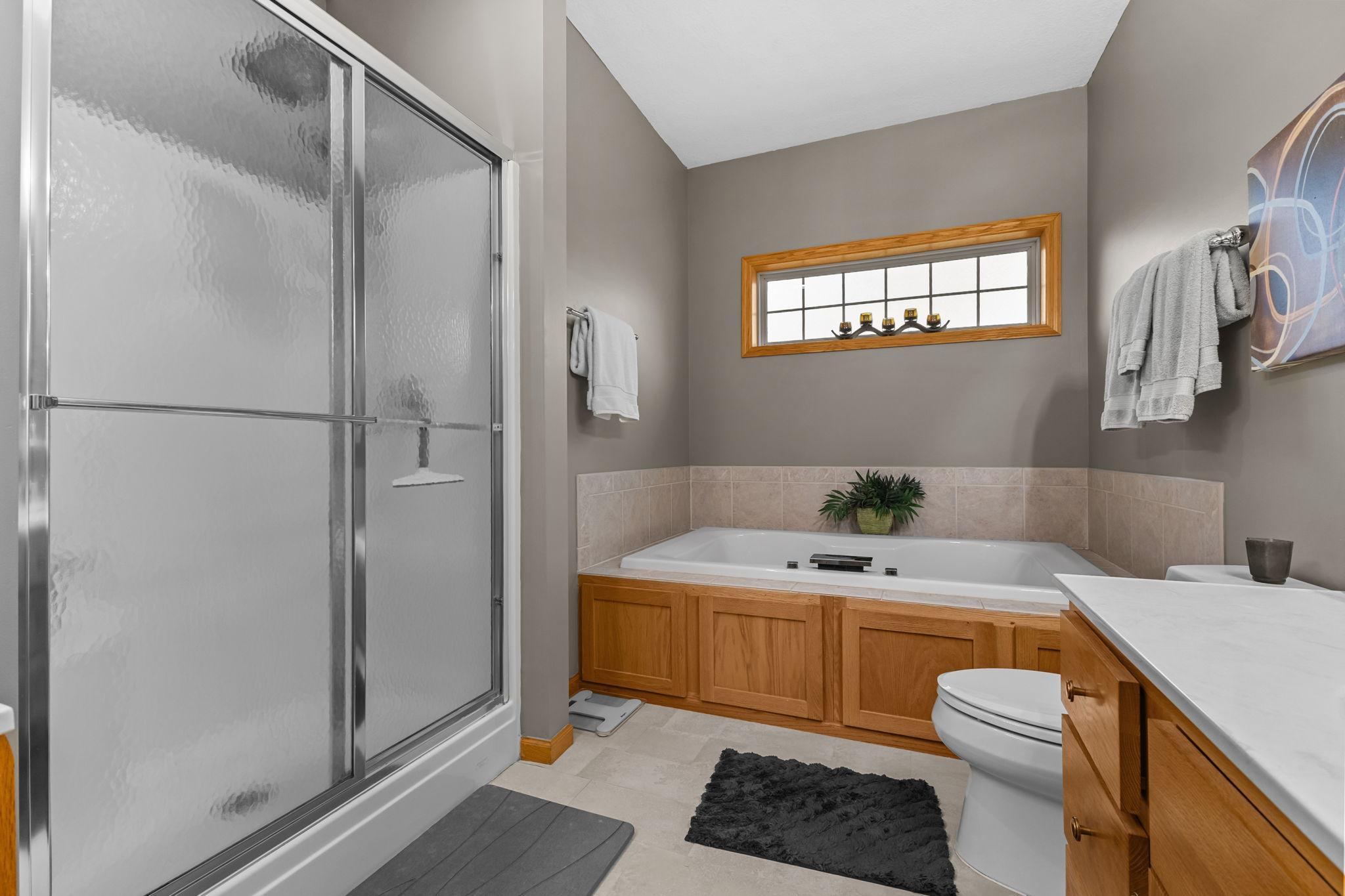 Vivid Spaces_28329 Lakeside Ln_030.JPG
