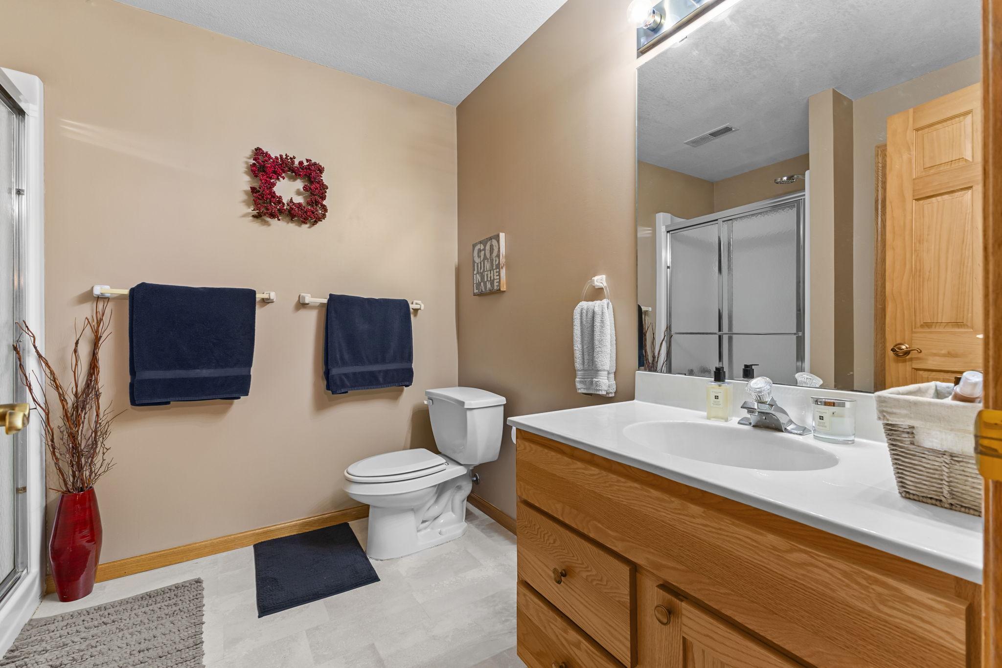 Vivid Spaces_28329 Lakeside Ln_053.JPG
