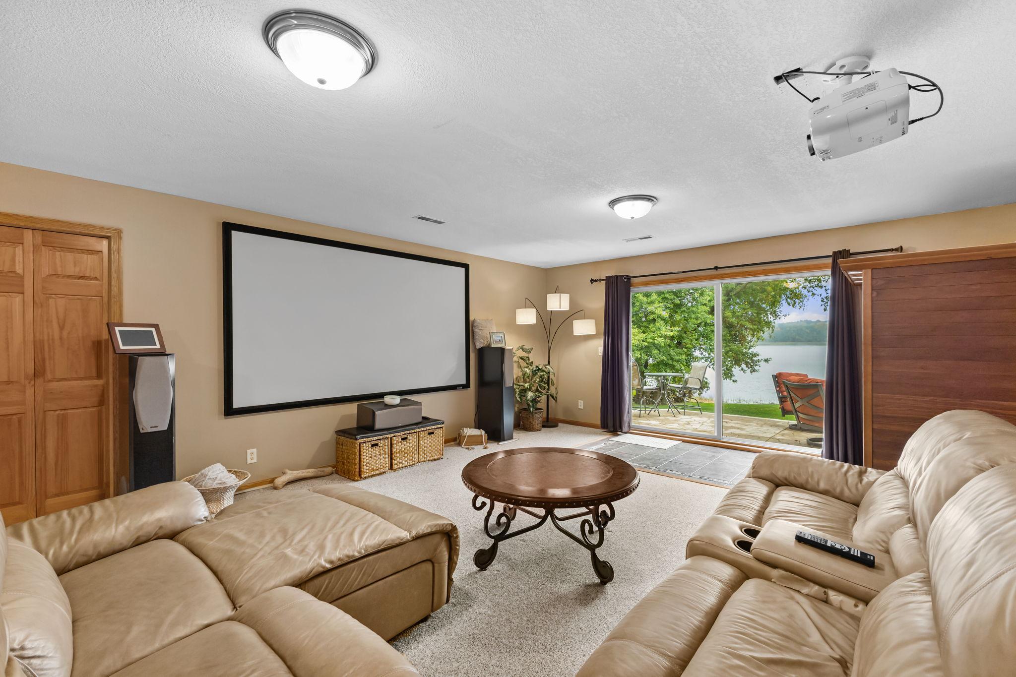 Vivid Spaces_28329 Lakeside Ln_040.JPG