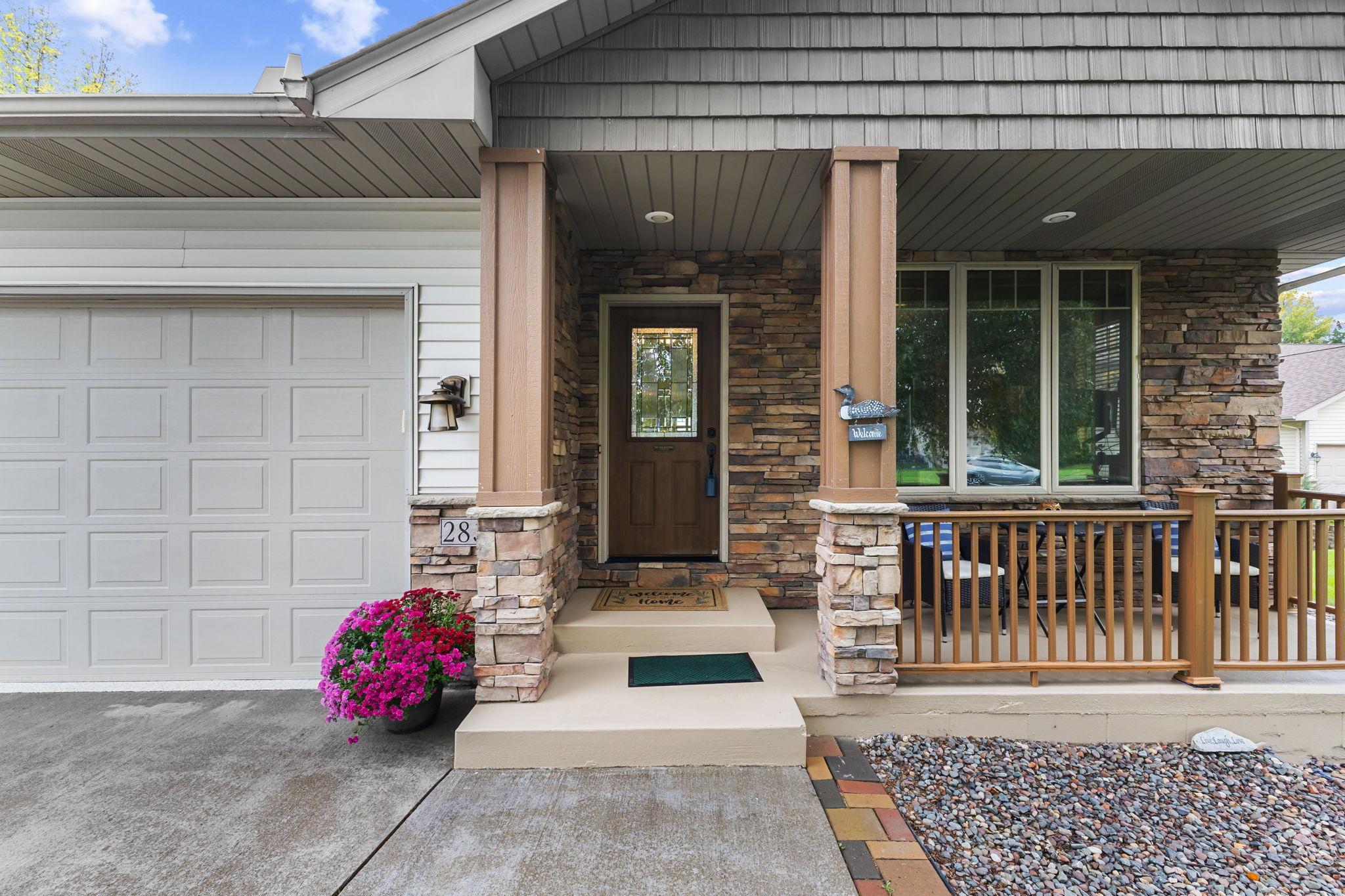 Vivid Spaces_28329 Lakeside Ln_005.JPG