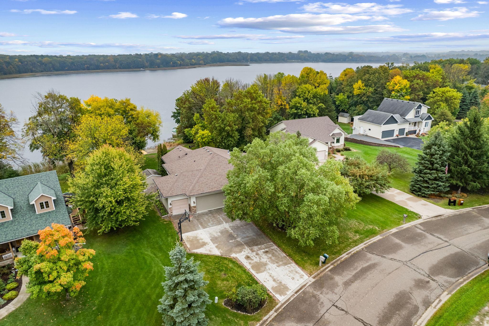 Vivid Spaces_28329 Lakeside Ln_068.JPG