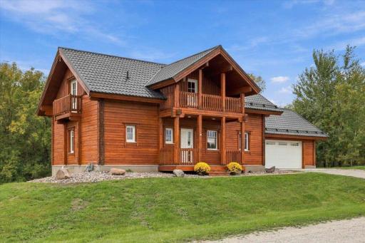 905 Eldris Way, Mora, MN 55051