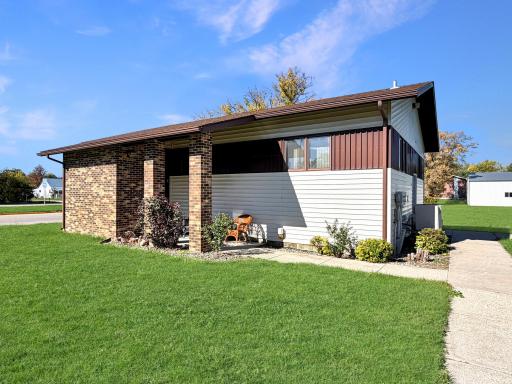 227 1st Avenue SW, Clearbrook, MN 56634