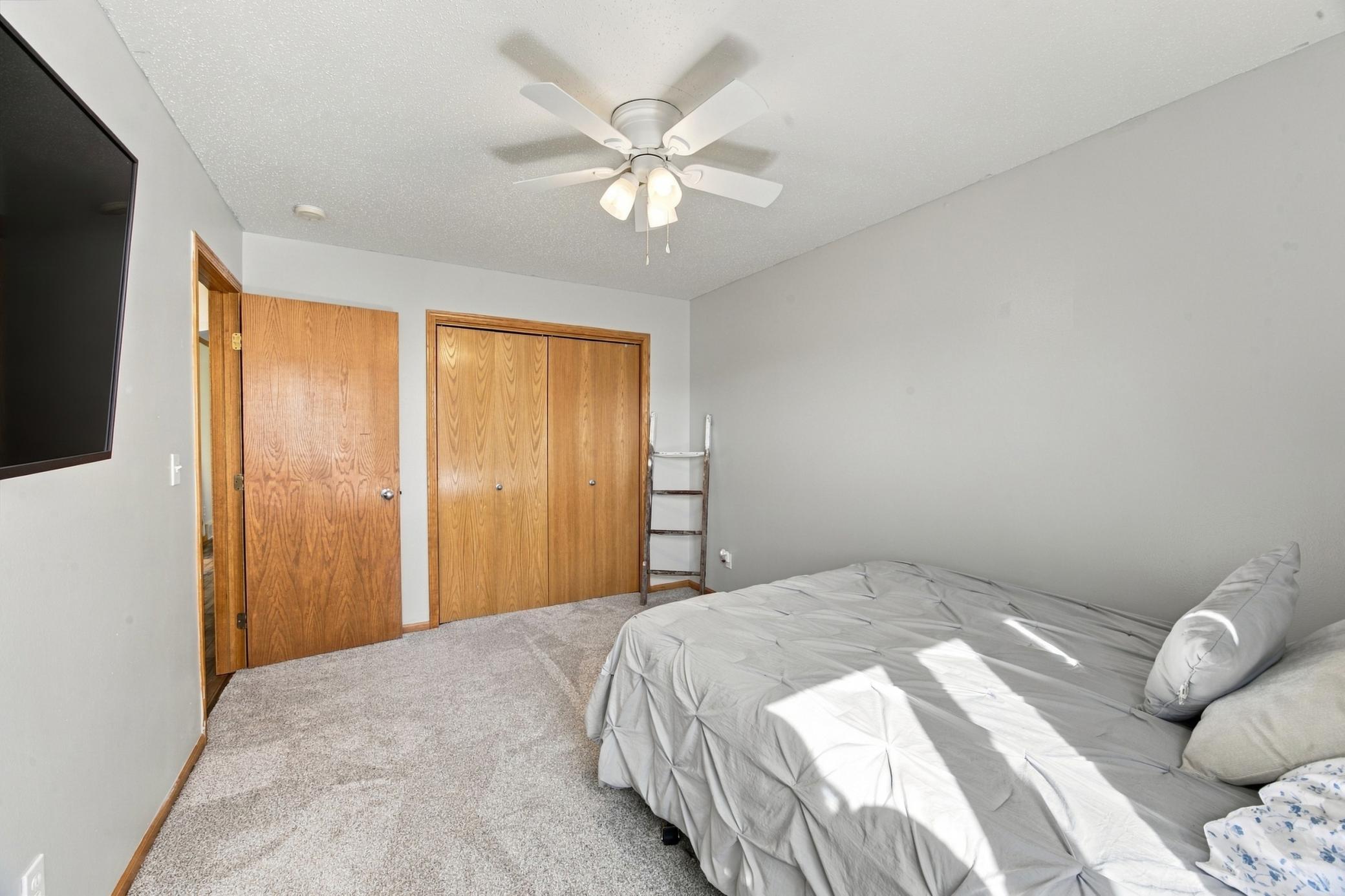 Bedroom #2 (Upper)