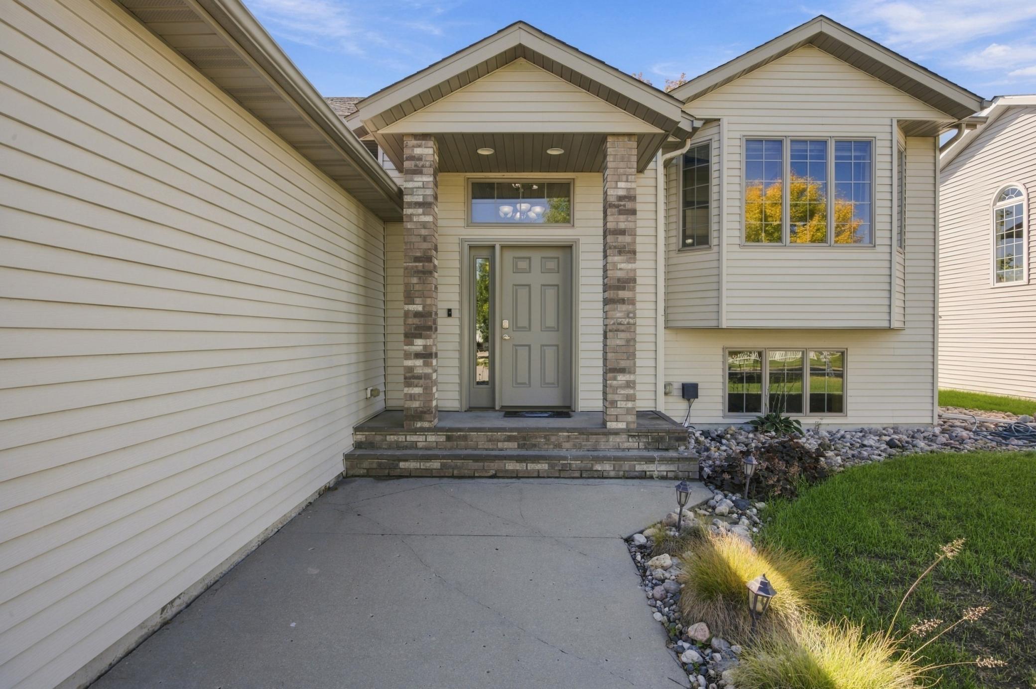Welcoming Entrance to Front Foyer