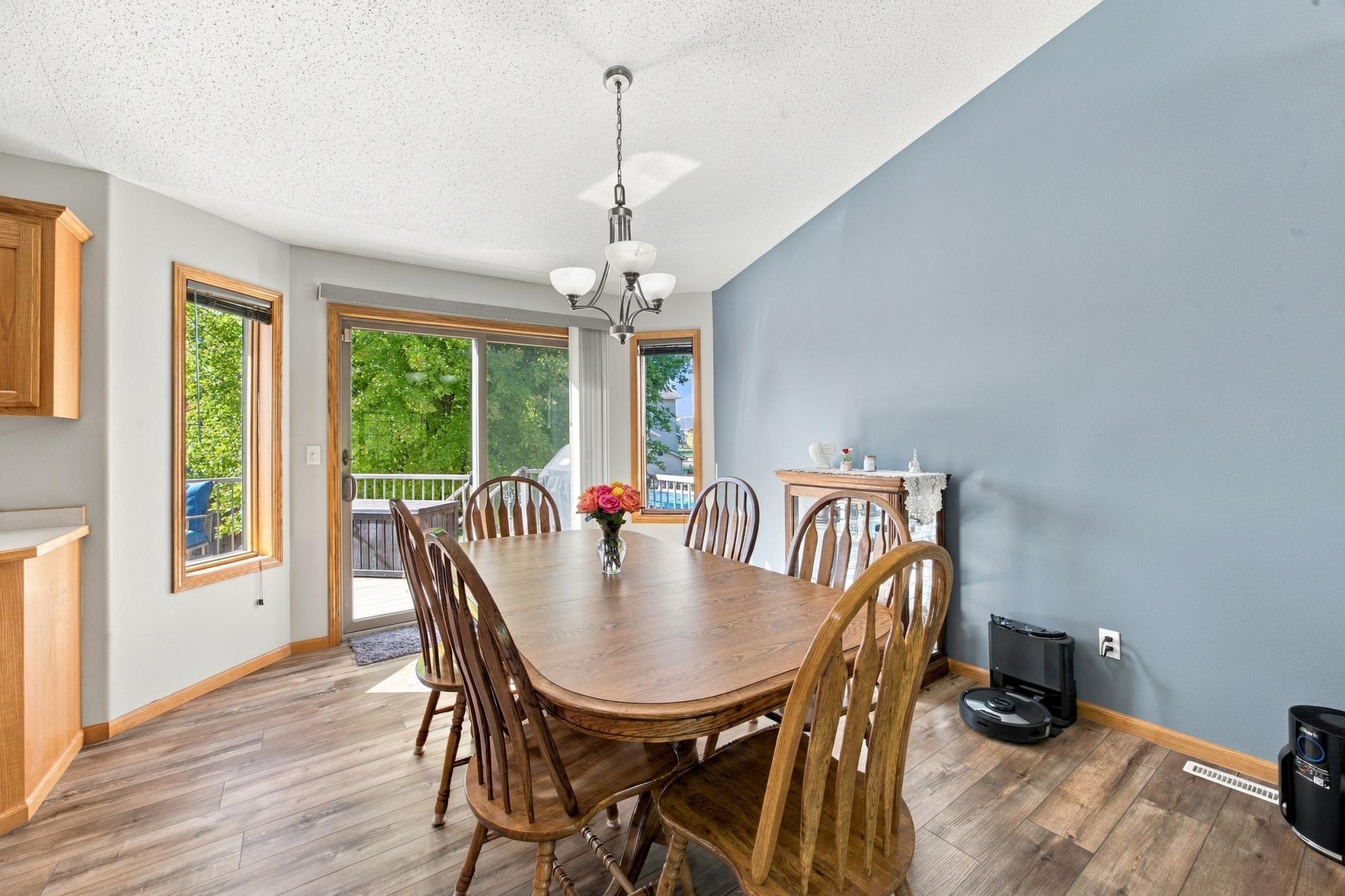 Dining area to Deck (Open to Kitchen)