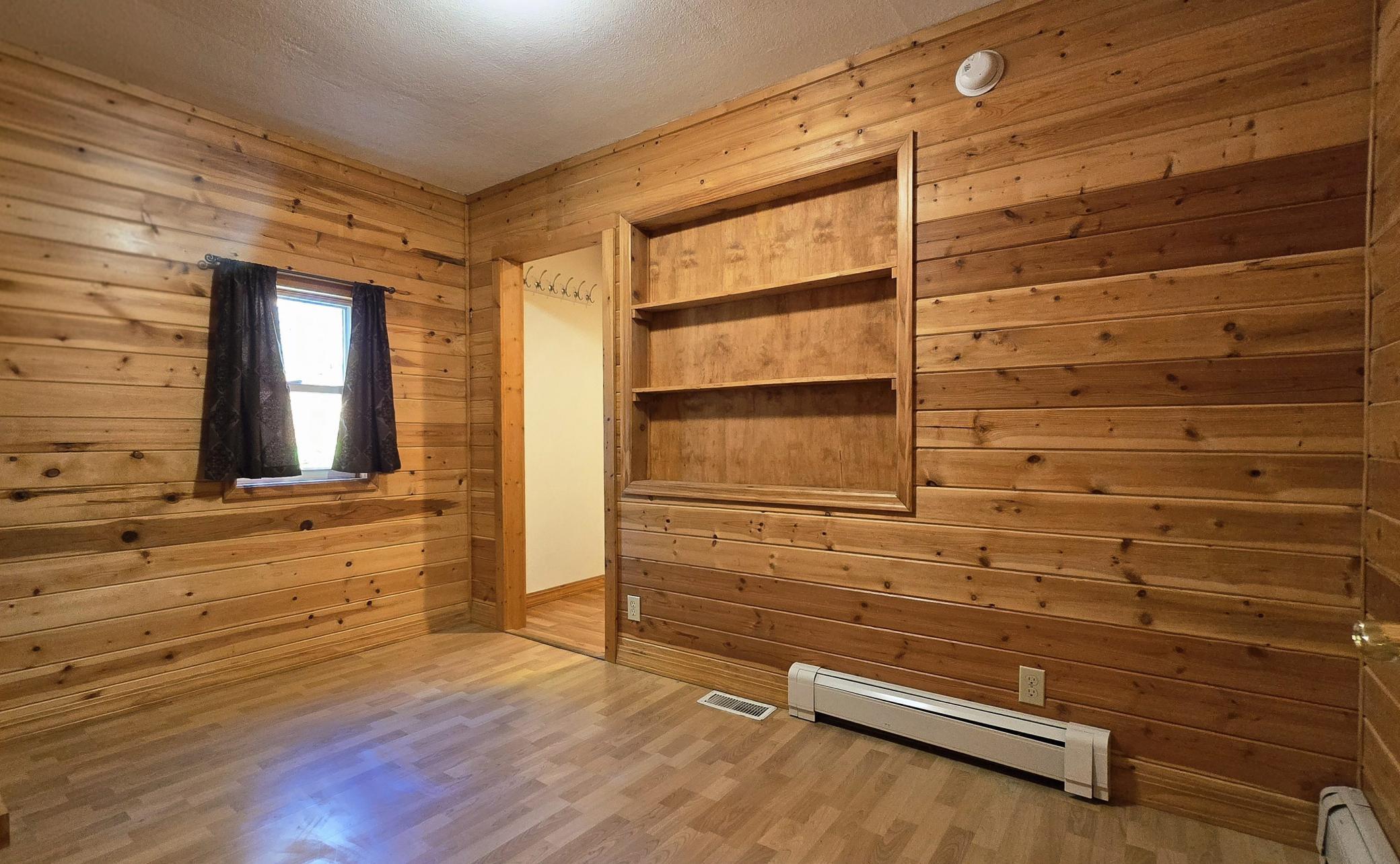 bed 2.jpg