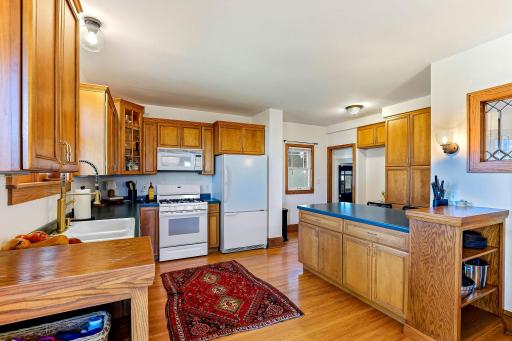 4748 Drew Avenue S, Minneapolis, MN 55410