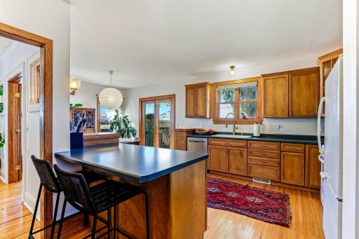4748 Drew Avenue S, Minneapolis, MN 55410