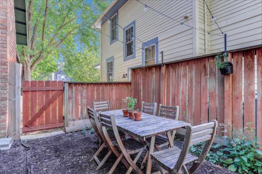 4748 Drew Avenue S, Minneapolis, MN 55410