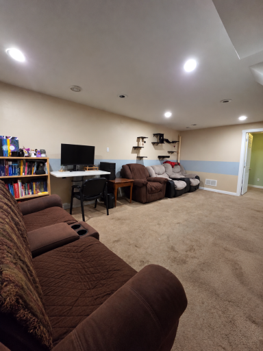 3913 52nd Avenue N, Brooklyn Center, MN 55429