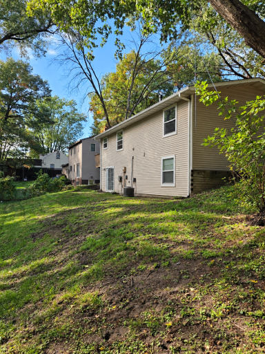 3913 52nd Avenue N, Brooklyn Center, MN 55429