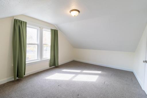 302 6th Street NW, Little Falls, MN 56345