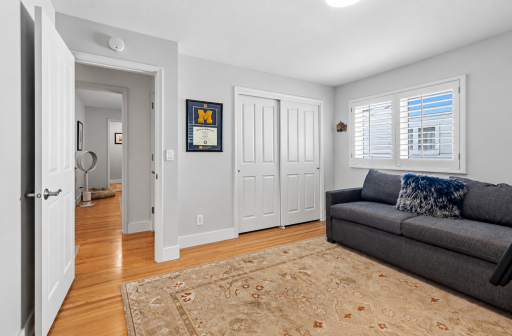 7132 Glouchester Avenue, Edina, MN 55435