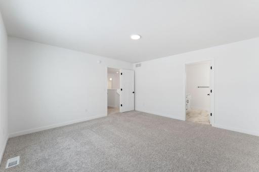 8595 Farmstead Avenue NE, Monticello, MN 55362