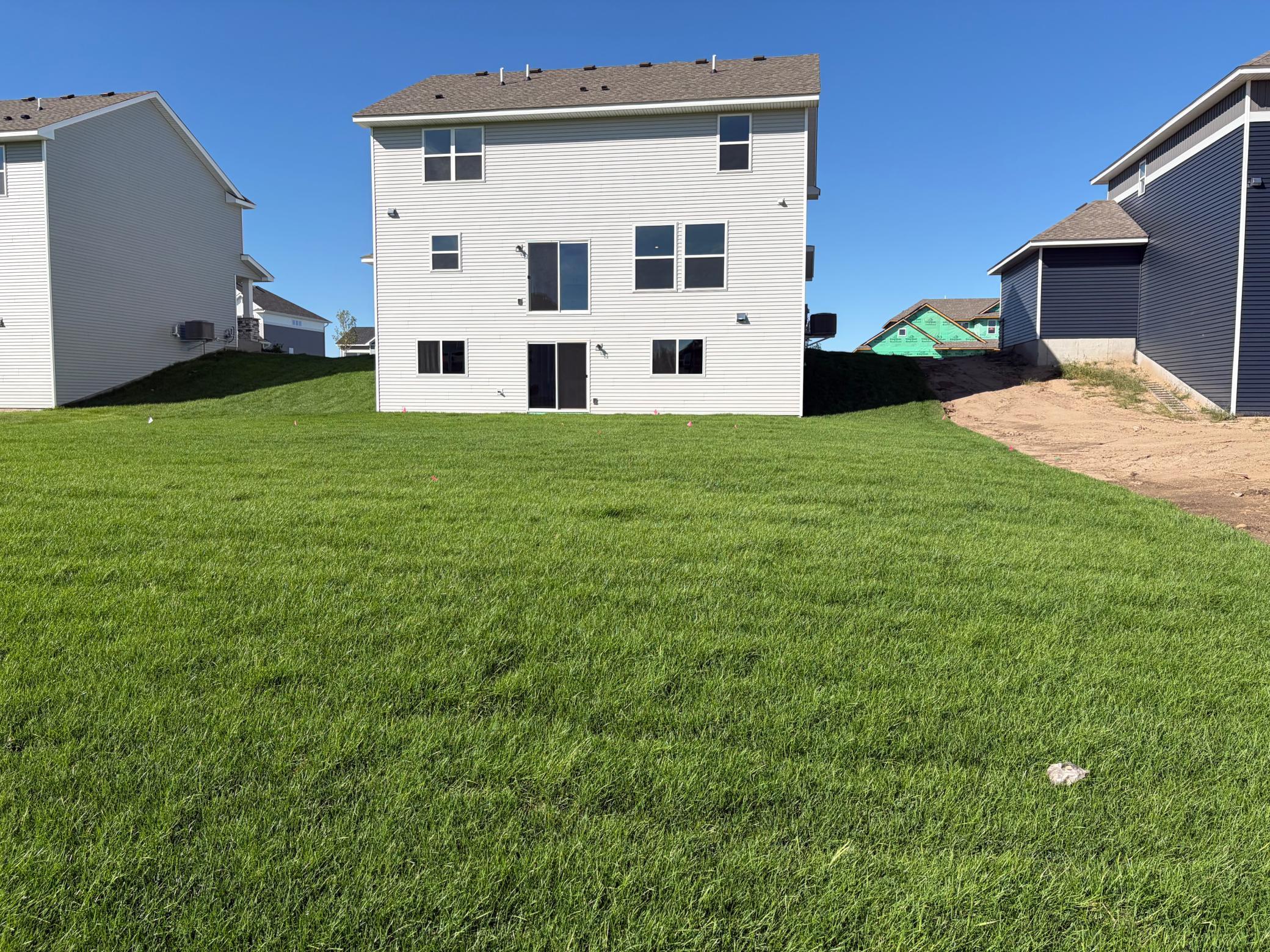 (Photo is of the actual home.)