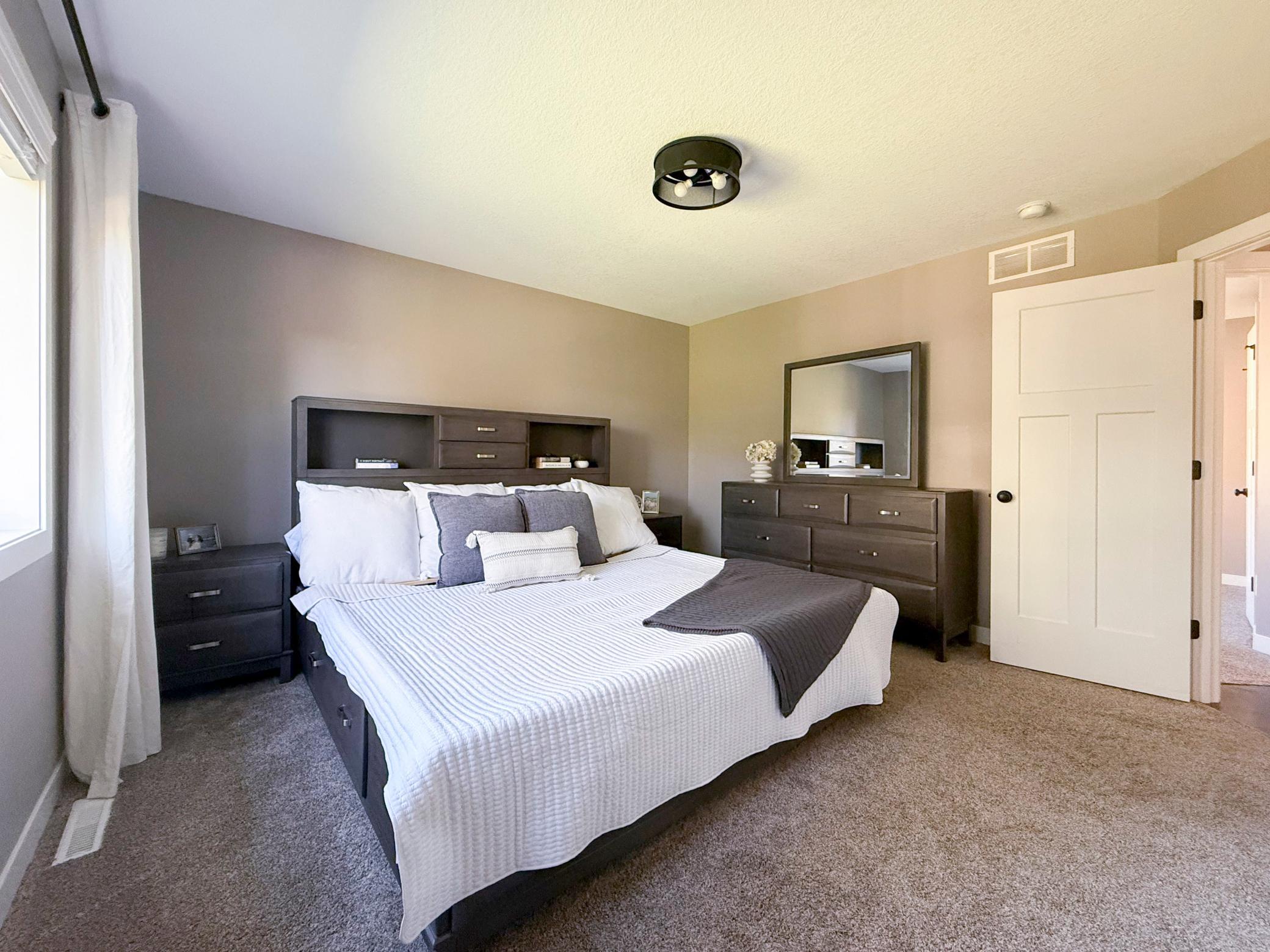 20. Home-for-sale-Rochester-MN.jpg