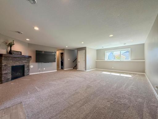 1657 Century Ridge Lane NE, Rochester, MN 55906