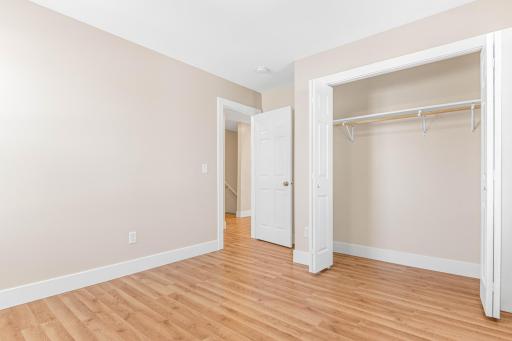 1918 Hillside Avenue N, Minneapolis, MN 55411