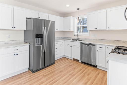1918 Hillside Avenue N, Minneapolis, MN 55411