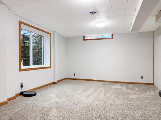 219 E Hollett Street, Tracy, MN 56175