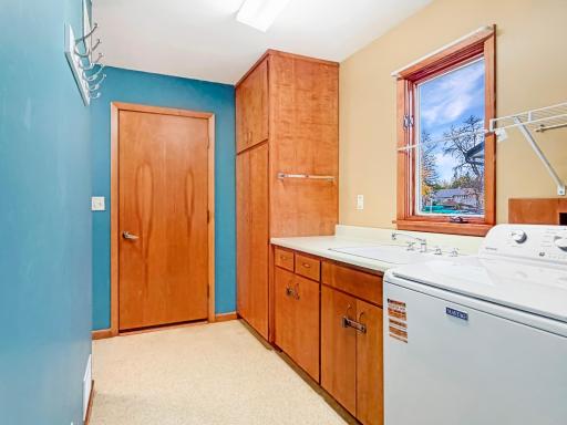 219 E Hollett Street, Tracy, MN 56175