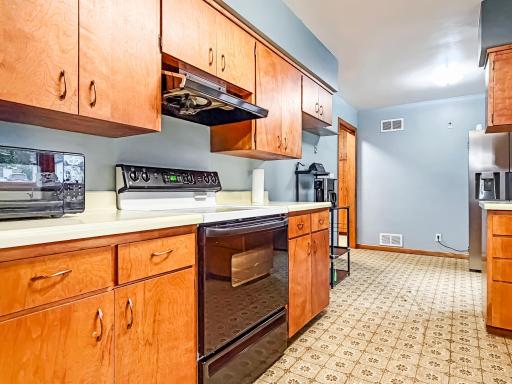 219 E Hollett Street, Tracy, MN 56175