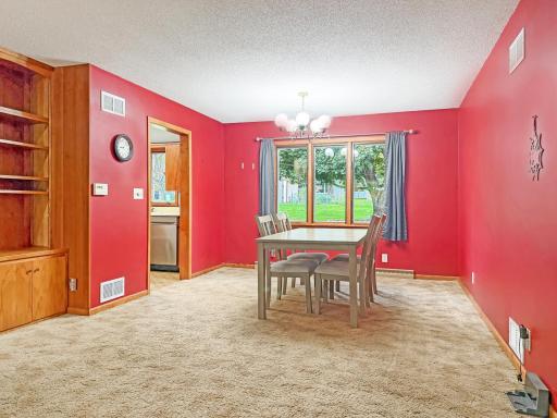 219 E Hollett Street, Tracy, MN 56175