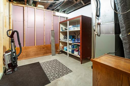 20260518-216_2ndAveN_WaitePark_Interior-10.jpg