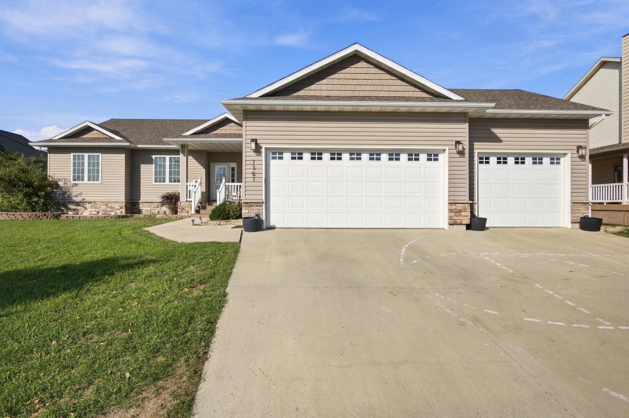 Property photo for 1381 Morningside Drive, Casselton, ND 58012