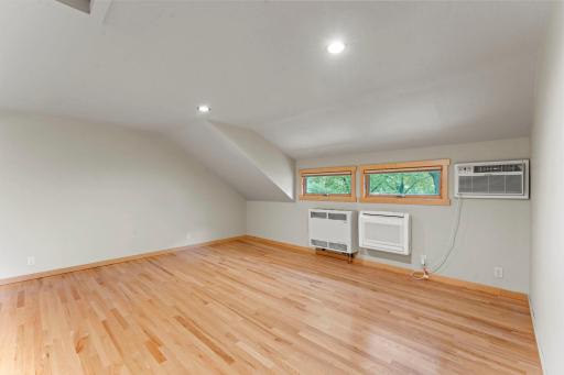1522 Hague Avenue, Saint Paul, MN 55104